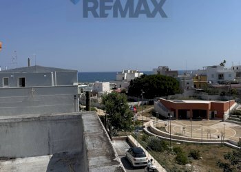 Edificio all\'aperto - Three-room apartment Via Nizza
40, Bari - photo 35