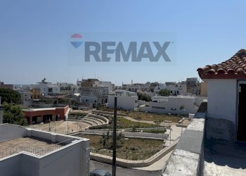Edificio all\'aperto - Three-room apartment Via Nizza
40, Bari - photo 38