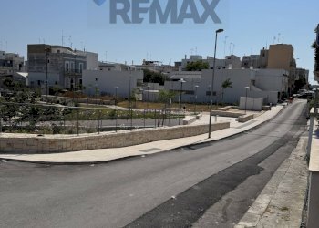 Edificio all\'aperto - Three-room apartment Via Nizza
40, Bari - photo 40