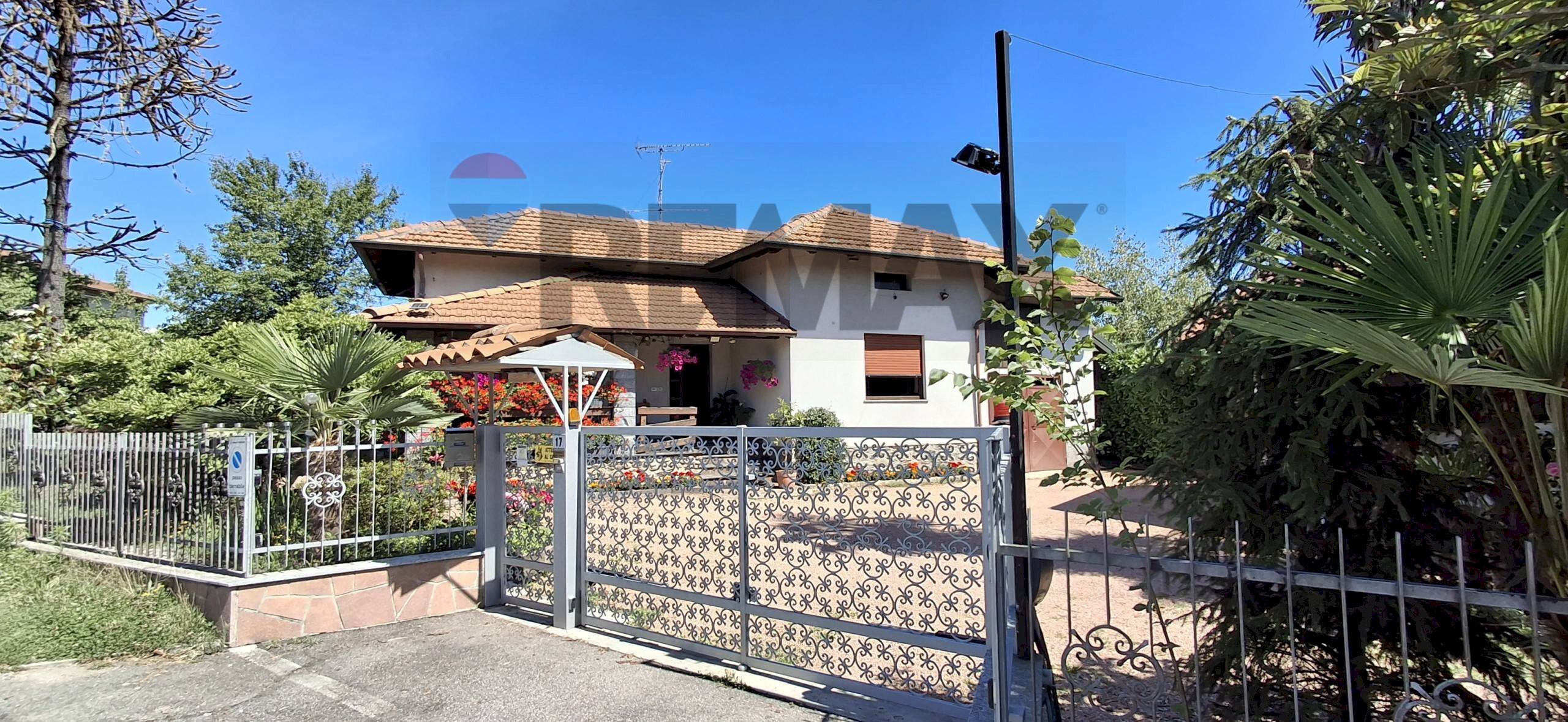 Casa all\'aperto - Villa via oleggio castello
 
17, Paruzzaro - photo 2