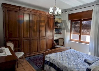 Camera / camera da letto - Villa via oleggio castello
 
17, Paruzzaro - photo 32