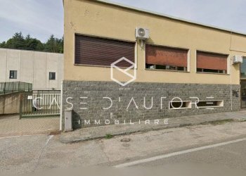 Foto 3 - Capannone via gramsci, Gazzada Schianno - foto 3