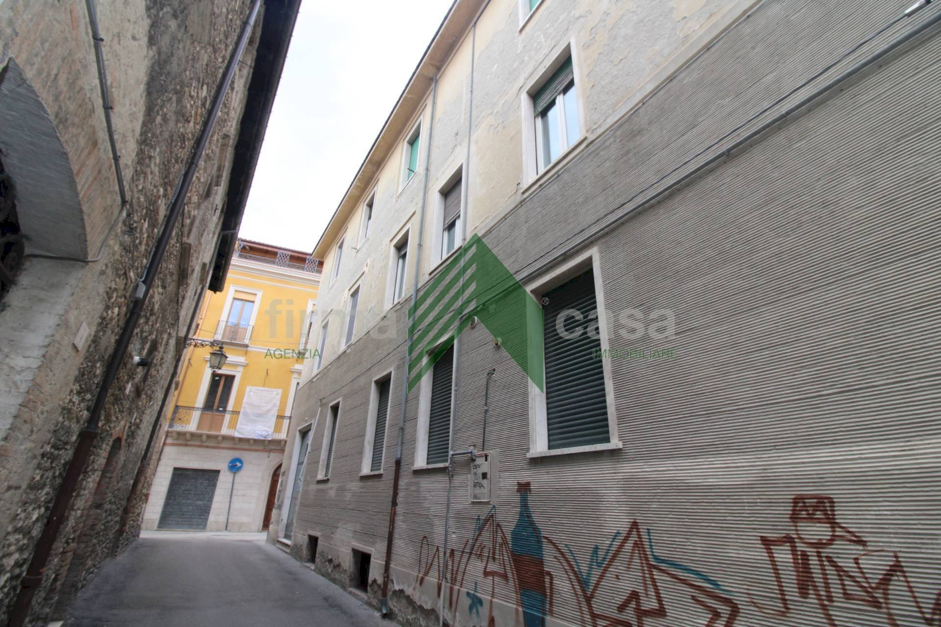 Palazzo - Trilocale via Torre Bruciata
3, Teramo - foto 3