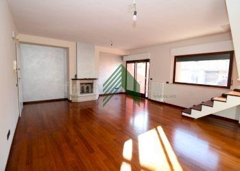 Sala - Quadrilocale località Piano Della Lenta
/, Teramo - foto 1