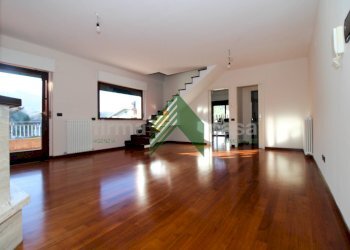 Sala - Quadrilocale località Piano Della Lenta
/, Teramo - foto 2