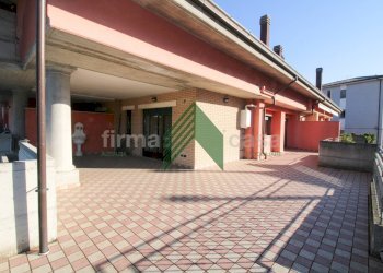 Terrazzo - Quadrilocale località Piano Della Lenta
/, Teramo - foto 6