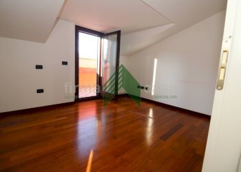 Stanza - Quadrilocale località Piano Della Lenta
/, Teramo - foto 22