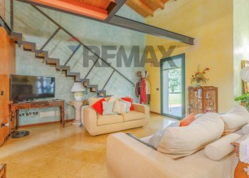 Soggiorno - Villa Via Carlo Tira
 
1, Volongo - foto 9
