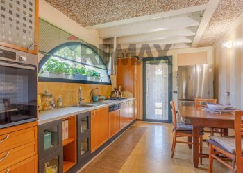 Cucina - Villa Via Carlo Tira
 
1, Volongo - foto 2