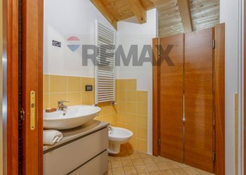 Bagno - Villa Via Carlo Tira
 
1, Volongo - foto 17