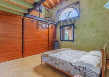 Camera / camera da letto - Villa Via Carlo Tira
 
1, Volongo - foto 22
