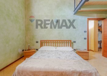 Camera / camera da letto - Villa Via Carlo Tira
 
1, Volongo - foto 23