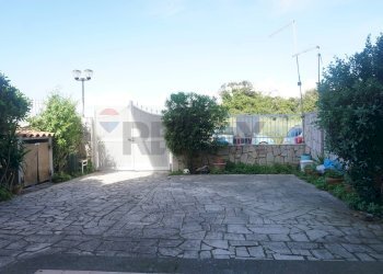 Terrazza - Two-room apartment Via Catanzaro
 
13, Ardea - photo 12