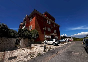 Edificio all\'aperto - Two-room apartment Via Catanzaro
 
13, Ardea - photo 14