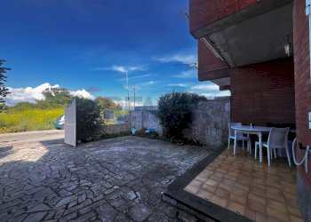 Terrazza - Two-room apartment Via Catanzaro
 
13, Ardea - photo 16