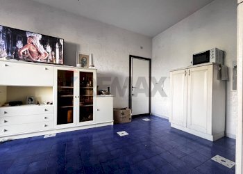 Camera / camera da letto - Two-room apartment Via Catanzaro
 
13, Ardea - photo 26