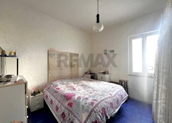 Camera / camera da letto - Two-room apartment Via Catanzaro
 
13, Ardea - photo 29