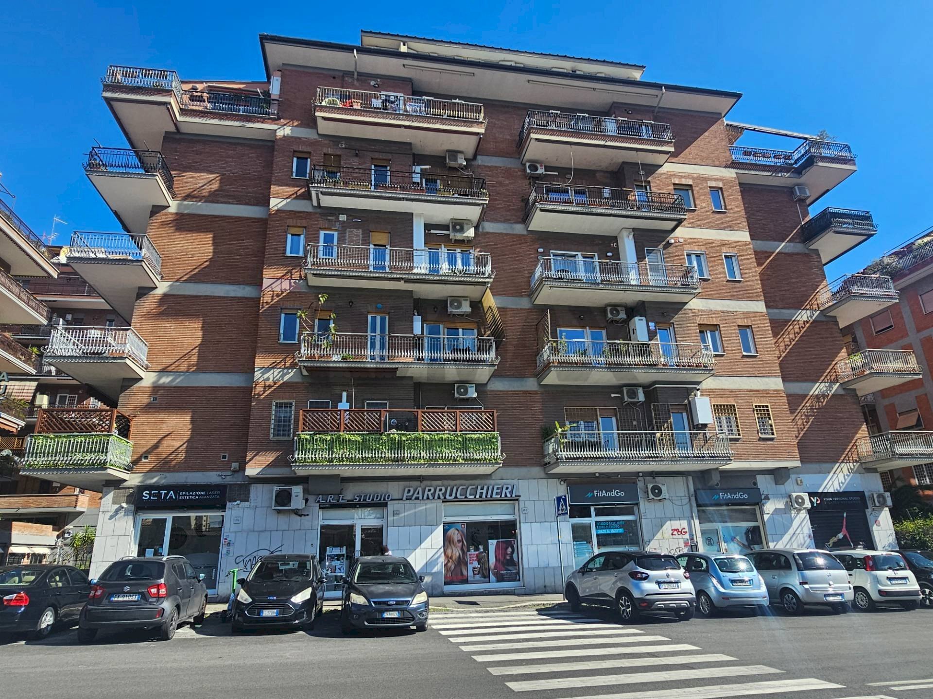 Edificio all\'aperto - Three-room apartment VIA DELLA BUFALOTTA
 
174, Roma - photo 1