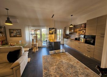 Cucina - Three-room apartment VIA DELLA BUFALOTTA
174, Roma - photo 4