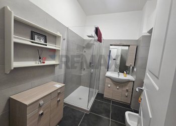 Bagno - Three-room apartment VIA DELLA BUFALOTTA
174, Roma - photo 11