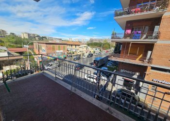 Balcone - Three-room apartment VIA DELLA BUFALOTTA
174, Roma - photo 18