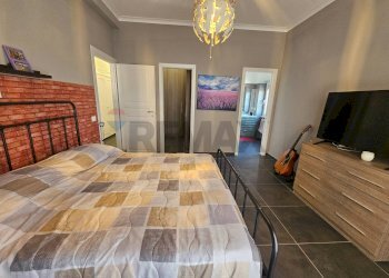 Camera / camera da letto - Three-room apartment VIA DELLA BUFALOTTA
174, Roma - photo 21