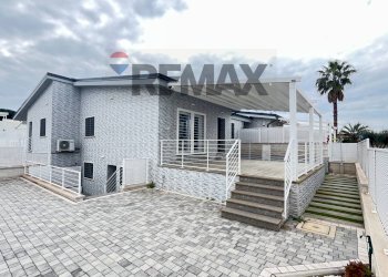 Casa all\'aperto - Villa via terracina
 
snc, San Felice Circeo - foto 4