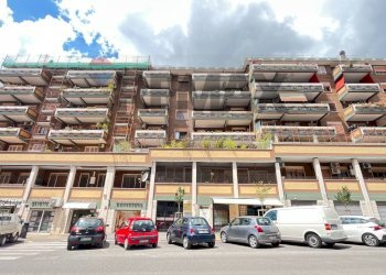 Edificio all\'aperto - Apartment Via Benedetto Croce
97, Roma - photo 2