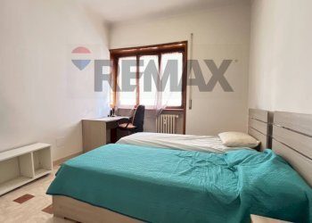 Camera / camera da letto - Apartment Via Benedetto Croce
97, Roma - photo 10