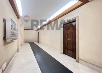 Ricezione / Lobby - Apartment Via Benedetto Croce
97, Roma - photo 19