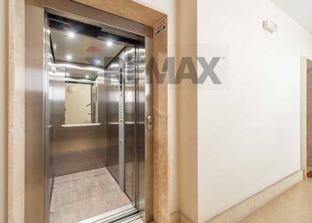 Ricezione / Lobby - Three-room apartment via Siro Angeli
1, Roma - photo 2