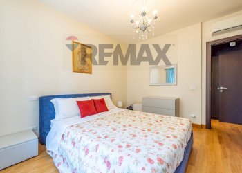 Camera / camera da letto - Three-room apartment via Siro Angeli
1, Roma - photo 4