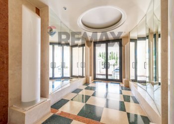Ricezione / Lobby - Three-room apartment via Siro Angeli
1, Roma - photo 20