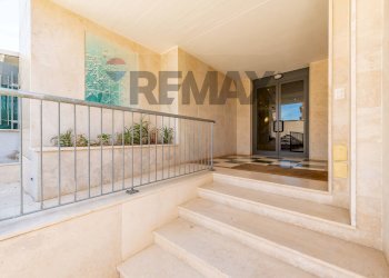 Scale - Three-room apartment via Siro Angeli
1, Roma - photo 25