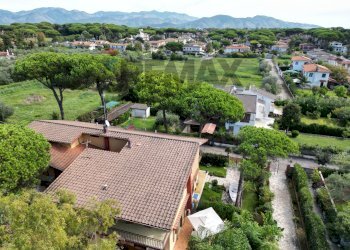 Casa all\'aperto - Casa semi indipendente RIO CLARO-VIA DELLE ROSE
45, Fondi - foto 3