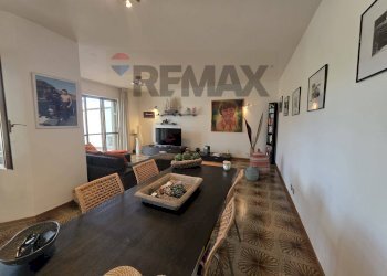 Sala da pranzo - Casa semi indipendente RIO CLARO-VIA DELLE ROSE
45, Fondi - foto 12