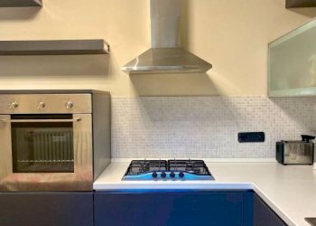 Cucina - Bilocale via Principi d'Acaja, 31, Torino (zona Cit Turin) - foto 2