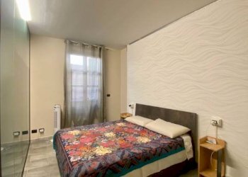 Camera da letto - Bilocale via Principi d'Acaja, 31, Torino (zona Cit Turin) - foto 24