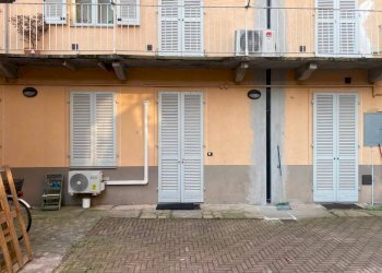 Facciata - Bilocale via Principi d'Acaja, 31, Torino (zona Cit Turin) - foto 44