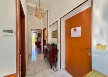 Ingresso - Trilocale via Val Cismon, Genova (zona Nervi) - foto 4
