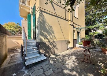 Giardino - Trilocale via Val Cismon, Genova (zona Nervi) - foto 13