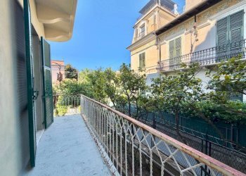 Balcone - Trilocale via Val Cismon, Genova (zona Nervi) - foto 18