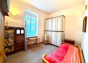 Camera da letto - Trilocale via Val Cismon, Genova (zona Nervi) - foto 20