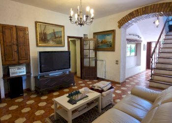 Foto 17 - Villa CONTRADA BAUGLIONE, Civitaquana - photo 17