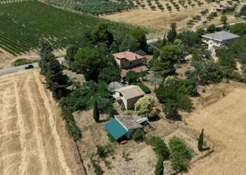 Foto 59 - Villa CONTRADA BAUGLIONE, Civitaquana - photo 55