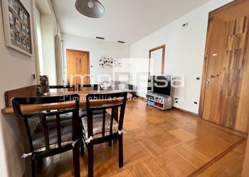 Living - Three-room apartment Piazza della Vittoria
 
1, Treviso - photo 2