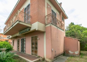 Facciata - Villa via San Giacomo, 6, Nettuno - photo 32