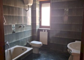Bagno - Three-room apartment via della Giustizia, San Giorgio del Sannio - photo 32