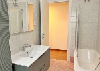 Bagno - One-room apartment via Luigi Tonta, Roma (neighborhood Lido di Ostia) - photo 17