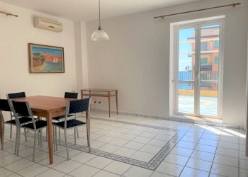 Foto 2 - Four-room apartment via Otranto
 
2, Catanzaro - photo 2